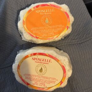NEW! Spongelle Sunlit Bergamot and Pear Blossom Pedi-Buffer